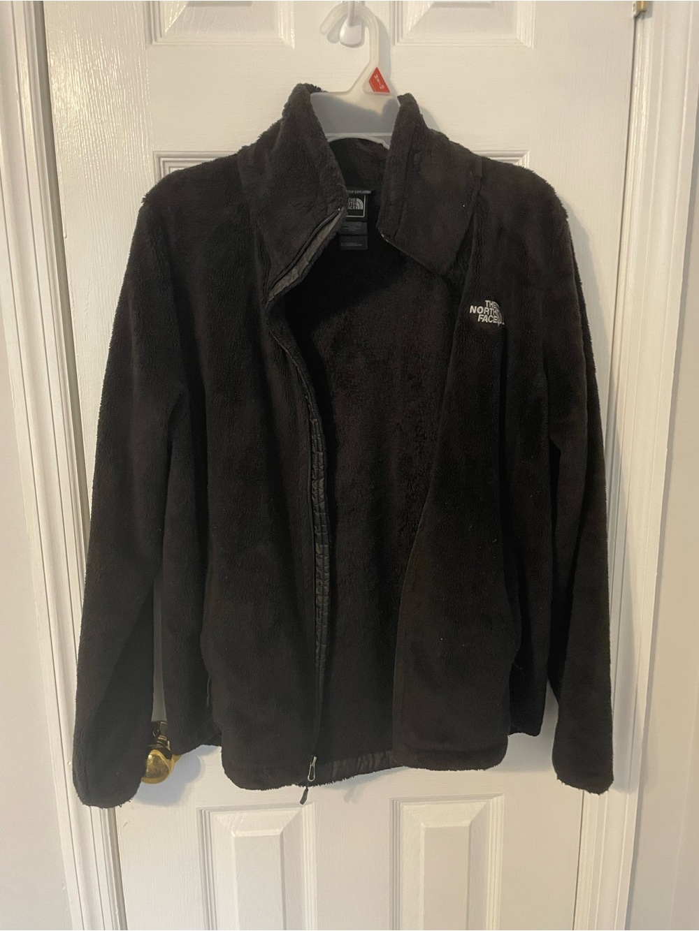 The North Face Womens Black Full-Zip Fleece Jacket